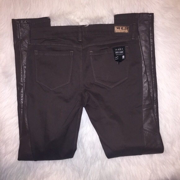 SOLD Design Lab Super Skinny Leather Accent Jeans - Picture 4 of 8